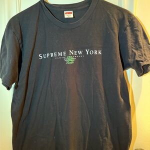 Supreme Tradition Tee Medium lightly worn